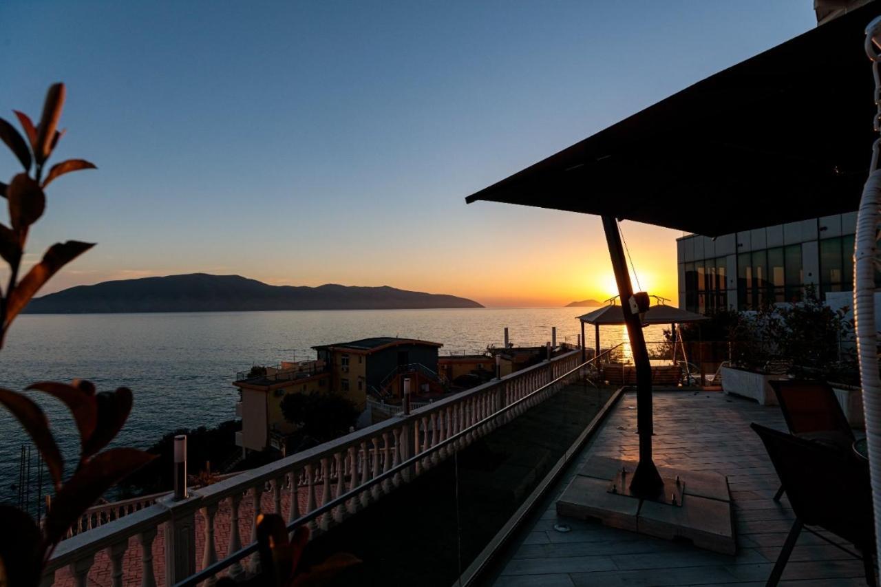 Hakuna Matata Residence & Apartments Vlorë Eksteriør billede